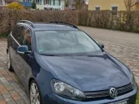 Gebraucht VW Golf VI Comfortline 122 PS (89 kW) 2011 Blau Kleinwagen