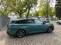 Gebraucht Peugeot 308 Allure 131 PS (96 kW) 2023 Grün Limousine