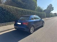 Gebraucht Audi A1 Attraction 105 PS (77 kW) 2013 Blau Kleinwagen