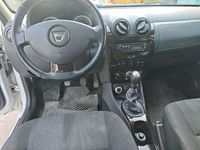 Gebraucht Dacia Duster Lauréate 105 PS (77 kW) 2012 Weiß SUV