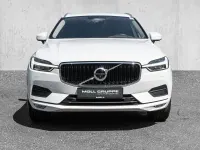 Gebraucht Volvo XC60 Momentum 197 PS (144 kW) 2022 Crystal white / metallic SUV