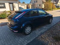 Gebraucht Ford Focus 101 PS (74 kW) 2011 Blau Limousine