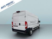 Gebraucht Peugeot Boxer 140 PS (102 kW) 2024 Kaolin weiß Van
