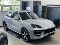 Gebraucht Porsche Cayenne S E-Hybrid 519 PS (381 kW) 2024 Silber SUV