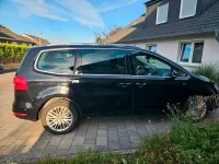 Gebraucht VW Sharan Cup 140 PS (102 kW) 2014 Schwarz Van / Kleinbus