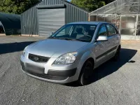 Gebraucht Kia Rio 96 PS (70 kW) 2007 Silber Kleinwagen