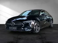 Gebraucht Mercedes A200 Progressive 163 PS (119 kW) 2025 Kosmosschwarz Limousine