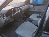 Gebraucht Mercedes E240 170 PS (125 kW) 1999 Schwarz Kombi