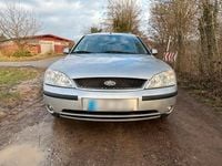 Gebraucht Ford Mondeo 125 PS (91 kW) 2001 Silber Kombi