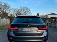 Gebraucht BMW 320 190 PS (139 kW) 2021 Grau Kombi