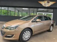 Gebraucht Opel Astra Active 175 PS (128 kW) 2011 Andere Kombi