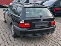 Gebraucht BMW 320 Exclusive 150 PS (110 kW) 2005 Schwarz Kombi