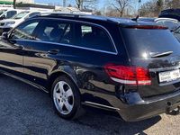 Gebraucht Mercedes E250 204 PS (150 kW) 2016 Schwarz Limousine