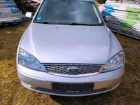 Gebraucht Ford Mondeo 125 PS (91 kW) 2006 Silber Kombi