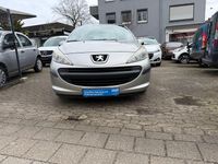 Gebraucht Peugeot 207 Tendance 80 PS (58 kW) 2008 Grau Limousine