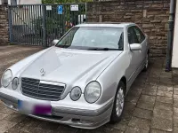 Occasion Mercedes E200 Elegance 136 ch (100 kW) 2000 Argent Berline