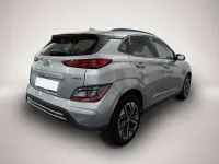 Gebraucht Hyundai Kona Select 100 kW (136 PS) 2022 Manufacturer SUV