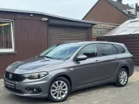 Gebraucht Fiat Tipo Pop 95 PS (69 kW) 2019 Grau Limousine