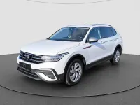 Gebraucht VW Tiguan Allspace Life 193 PS (141 kW) 2024 Weiss SUV