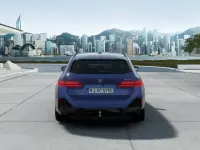 Gebraucht BMW 550e M Sport 489 PS (359 kW) 2026 Phytonicblau (blau) Kombi