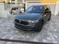 Gebraucht VW Tiguan United 131 PS (96 kW) 2021 Grau SUV