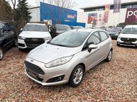 Gebraucht Ford Fiesta 101 PS (74 kW) 2015 Silber Limousine