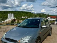 Usata Ford Focus 75 CV (55 kW) 2003 Argento Utilitaria