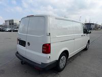 Gebraucht VW Transporter 150 PS (110 kW) 2019 Weiß Van