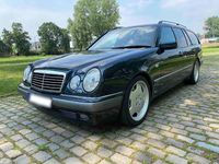 Gebraucht Mercedes E420 Elegance 279 PS (205 kW) 1997 Schwarz Kombi
