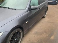 Gebraucht BMW 318 143 PS (105 kW) 2007 Grau Limousine