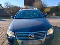 Gebraucht VW Passat 140 PS (102 kW) 2006 Blau Kombi