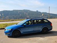 Gebraucht Skoda Octavia 115 PS (84 kW) 2017 Blau Kombi