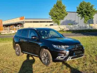 Gebraucht Mitsubishi Outlander P-HEV Intro Edition 224 PS (164 kW) 2019 Schwarz SUV
