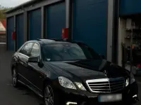 Gebraucht Mercedes E350 Avantgarde 231 PS (169 kW) 2010 Schwarz Limousine