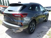 Uusi Ford Kuga ST-Line 179 HP (131 kW) 2025 Magnetic metallic magnetic metallic Katumaasturi