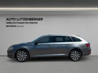 Gebraucht Skoda Superb Style 190 PS (139 kW) 2023 Grau Limousine