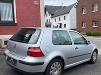 Gebraucht VW Golf IV 75 PS (55 kW) 2002 Silber Limousine