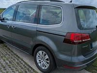 Second-hand VW Sharan 150 CP (110 kW) 2020 Gri Monovolum