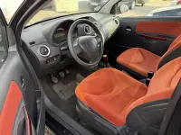 Gebraucht Citroën C2 Comfort 60 PS (44 kW) 2006 Lack onyx schwarz Kleinwagen