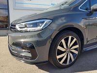 Gebraucht VW Touran Highline 150 PS (110 kW) 2022 Delfingrau metallic Van / Kleinbus