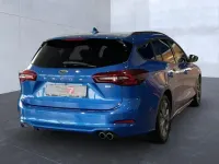Gebraucht Ford Focus ST-Line 155 PS (114 kW) 2023 Dynamicblau (blau) Kombi