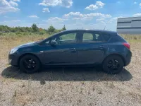 Gebraucht Opel Astra 115 PS (84 kW) 2010 Blau Kleinwagen