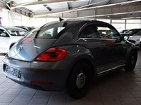 Gebraucht VW Beetle Design 105 PS (77 kW) 2012 Grau Kleinwagen