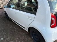 Gebraucht VW up! 75 PS (55 kW) 2016 Weiß Kleinwagen