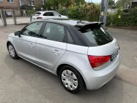 Gebraucht Audi A1 Sportback Attraction 86 PS (63 kW) 2013 Silber Kleinwagen
