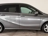Gebraucht Mercedes B200 156 PS (114 kW) 2012 Mountaingrau Van / Kleinbus