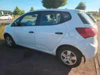 Gebraucht Kia Venga 90 PS (66 kW) 2012 Weiß Kleinwagen
