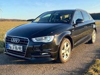 Gebraucht Audi A3 Attraction 110 PS (80 kW) 2015 Schwarz Limousine