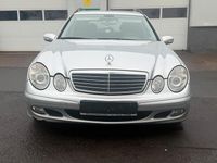 Gebraucht Mercedes E220 150 PS (110 kW) 2005 Silber Kombi