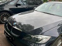 Gebraucht BMW 325 218 PS (160 kW) 2006 Blau Kombi